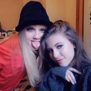 Meet your Posher, Evelyn